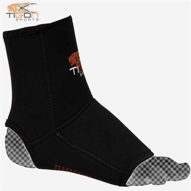 Neoprene Ankle Brace Support Pad Martial Arts Foot Gloves Protection
